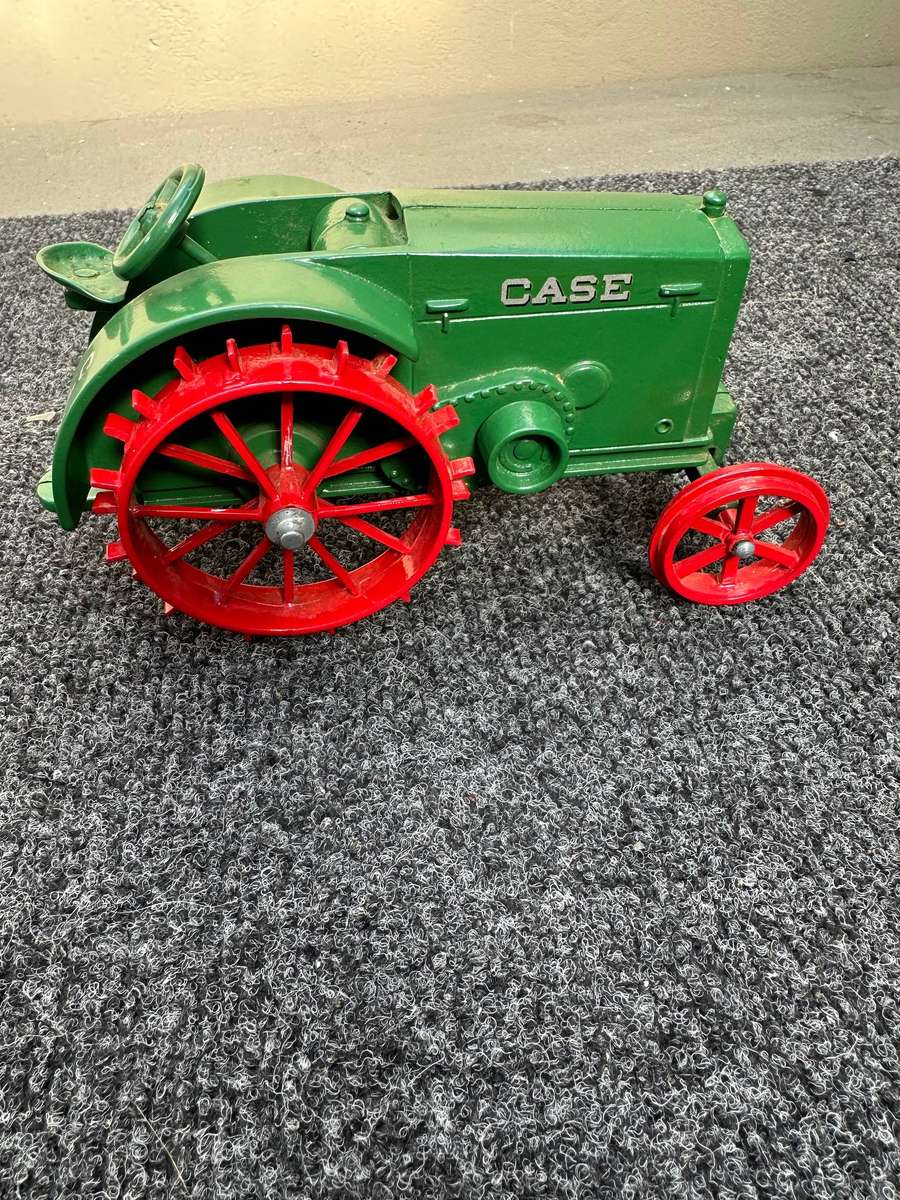 DINKY TOYS
