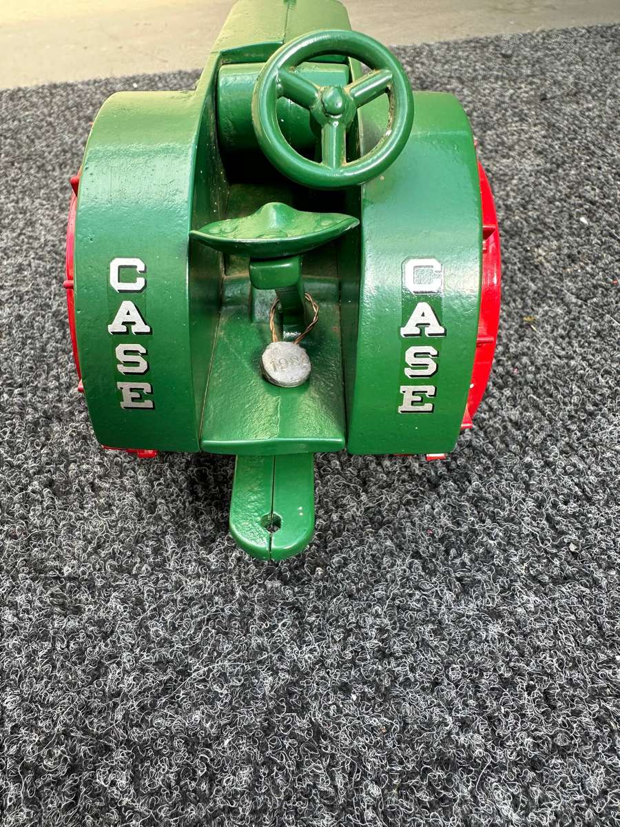 DINKY TOYS