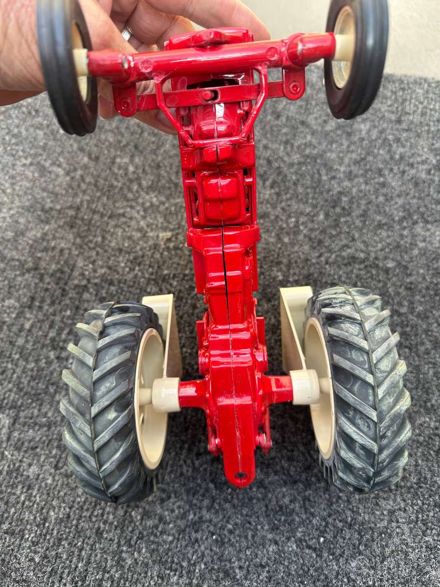 DINKY TOYS