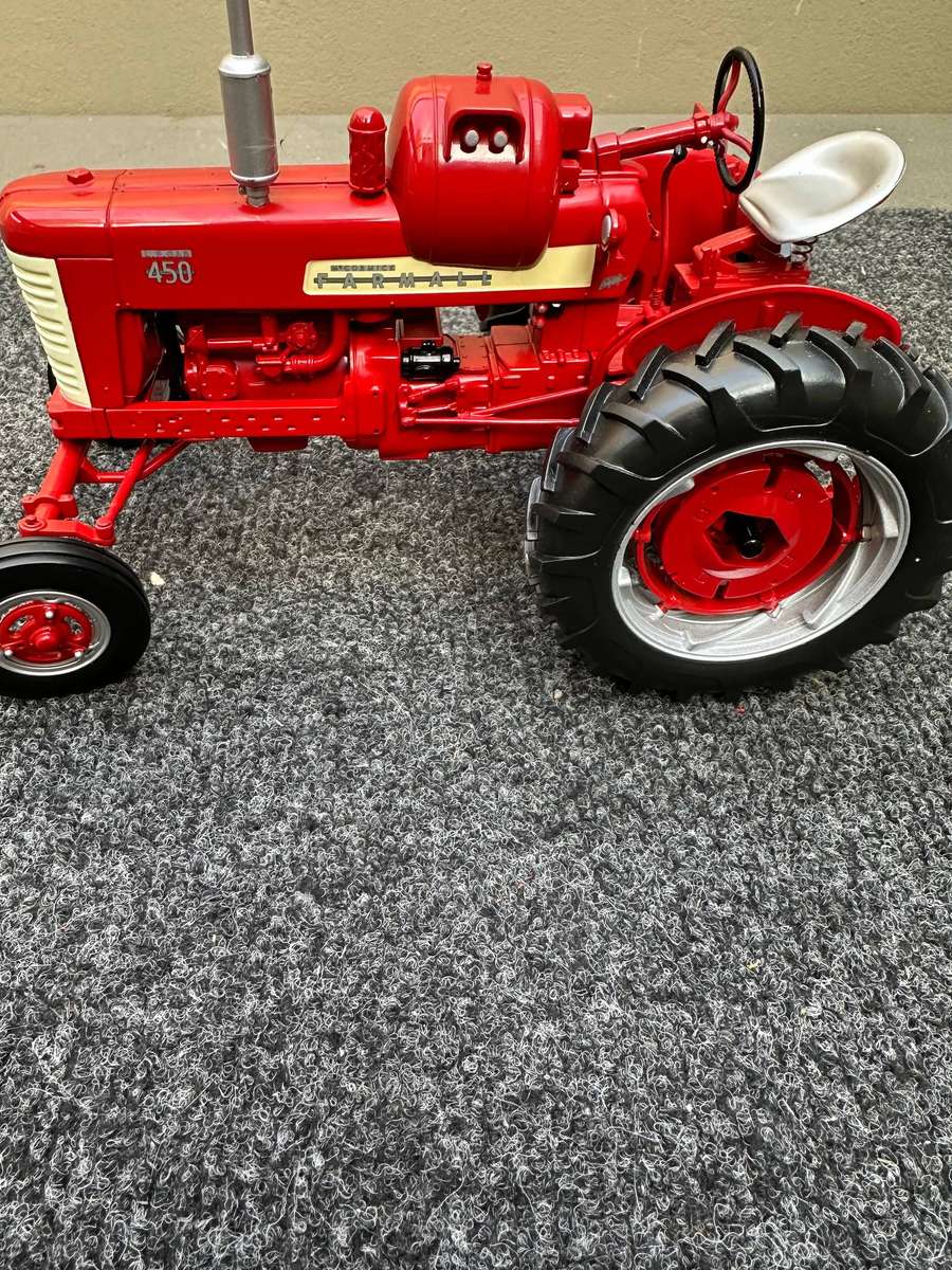 DINKY TOYS