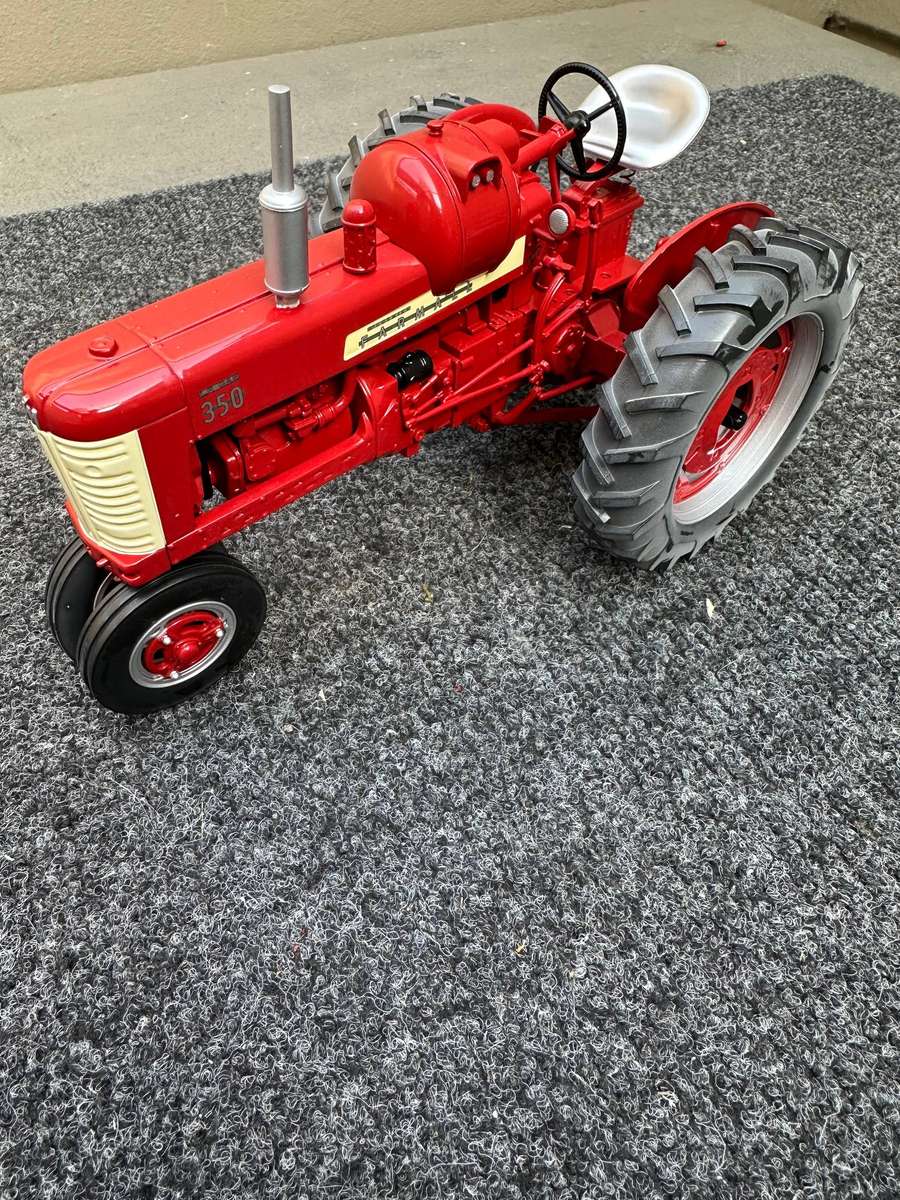 DINKY TOYS
