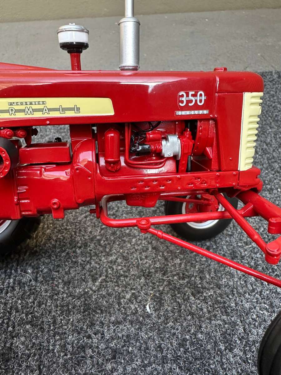 DINKY TOYS