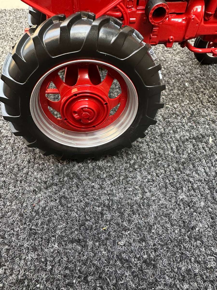DINKY TOYS