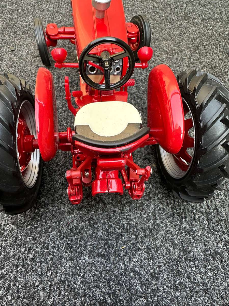 DINKY TOYS