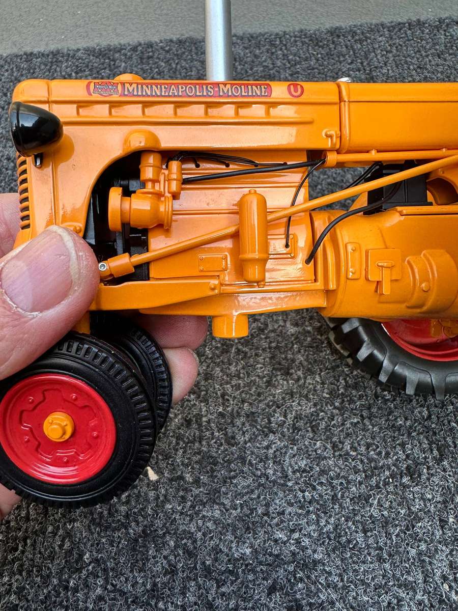 DINKY TOYS