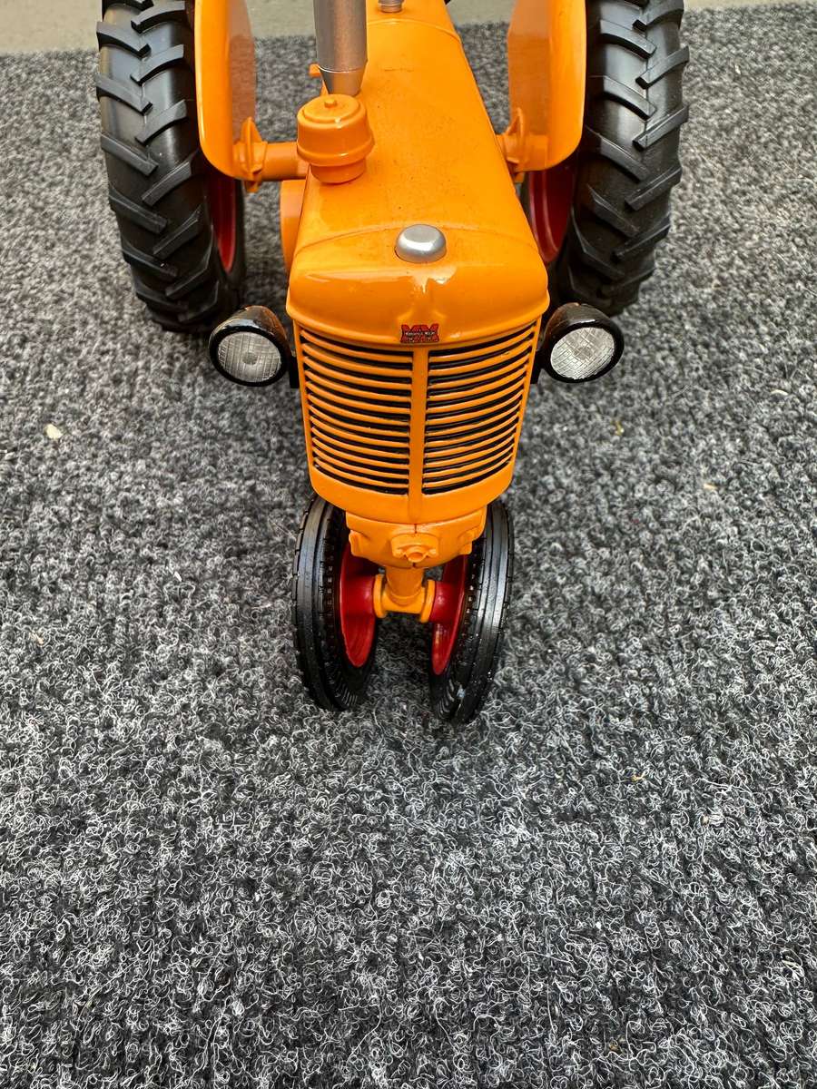 DINKY TOYS