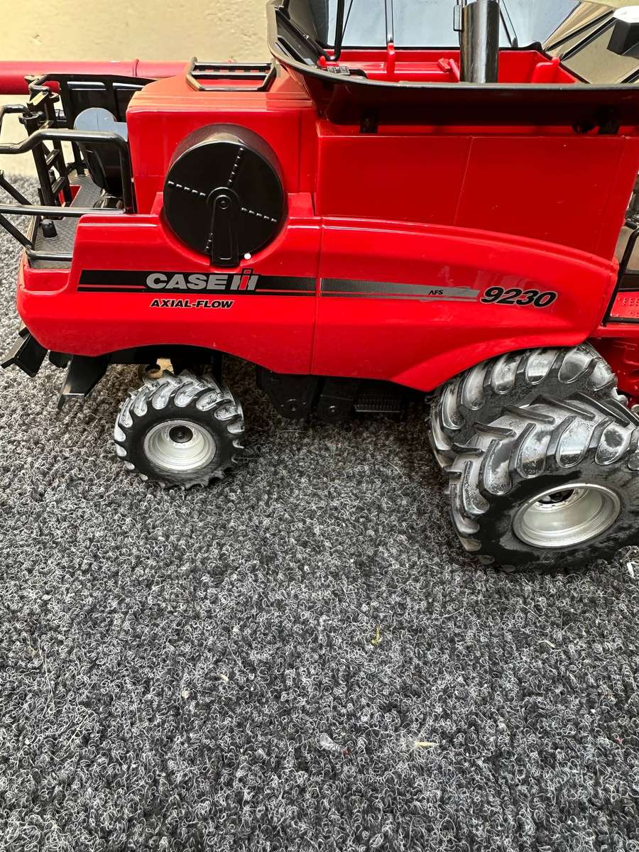 DINKY TOYS