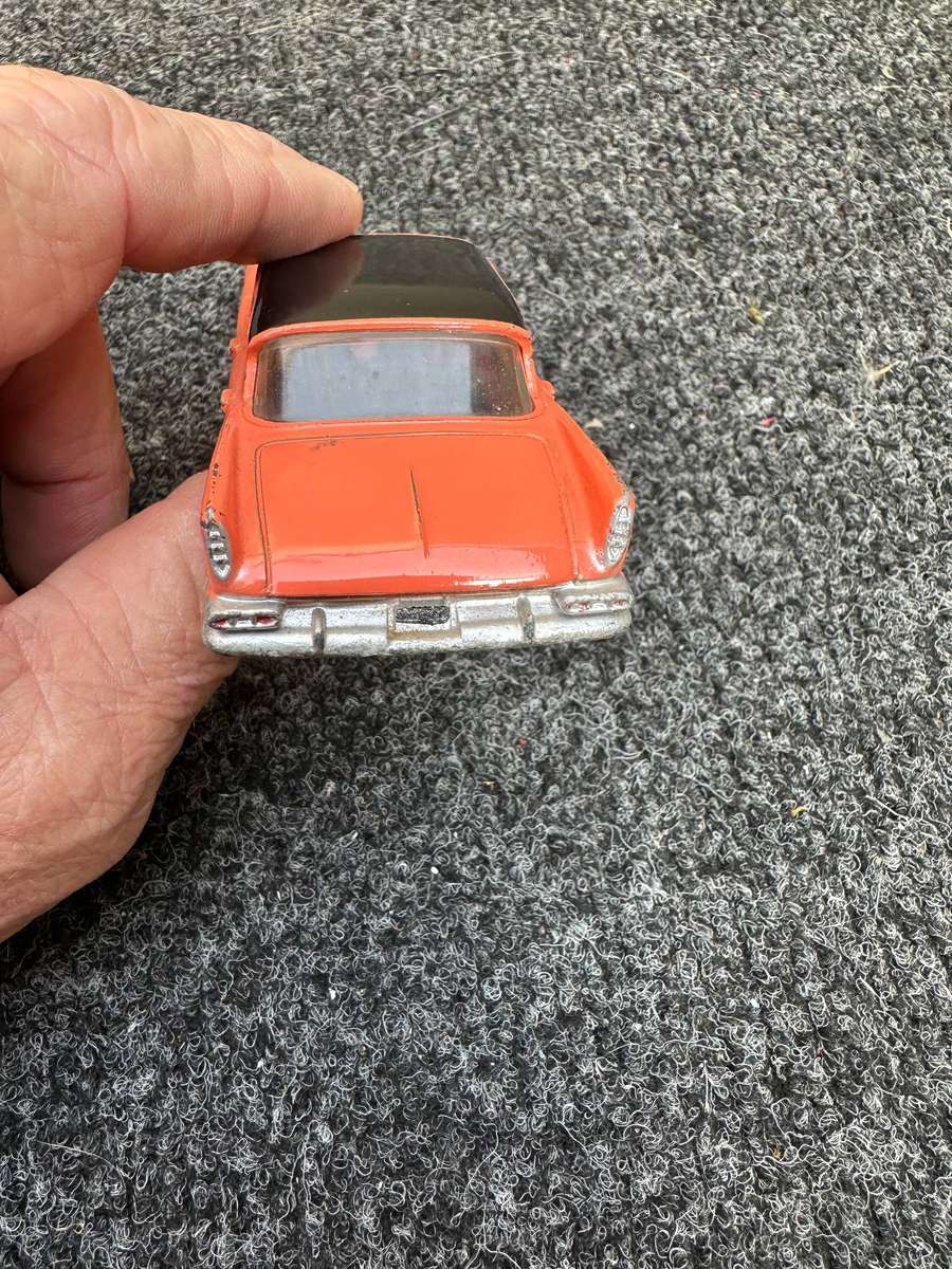 DINKY TOYS