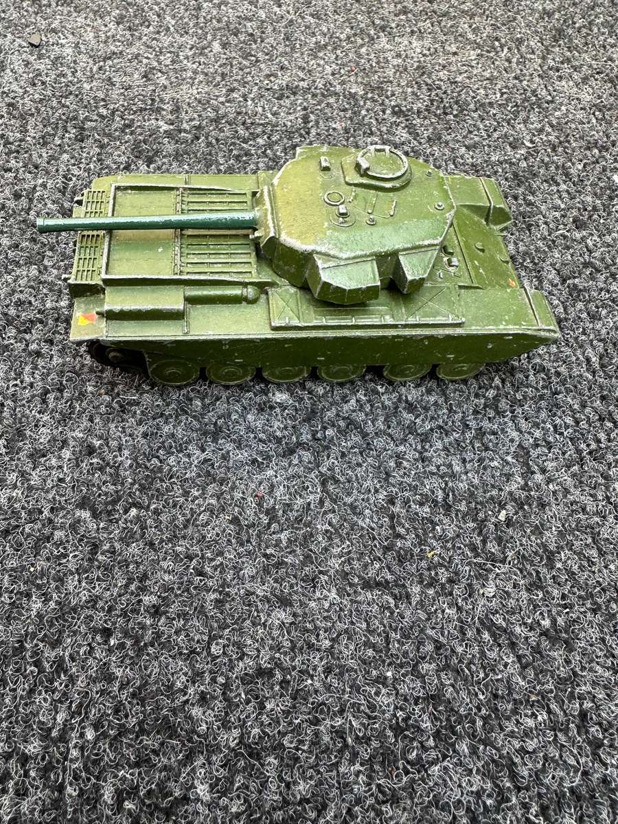 DINKY TOYS
