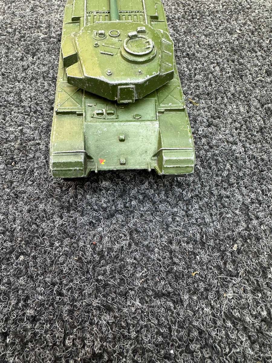 DINKY TOYS
