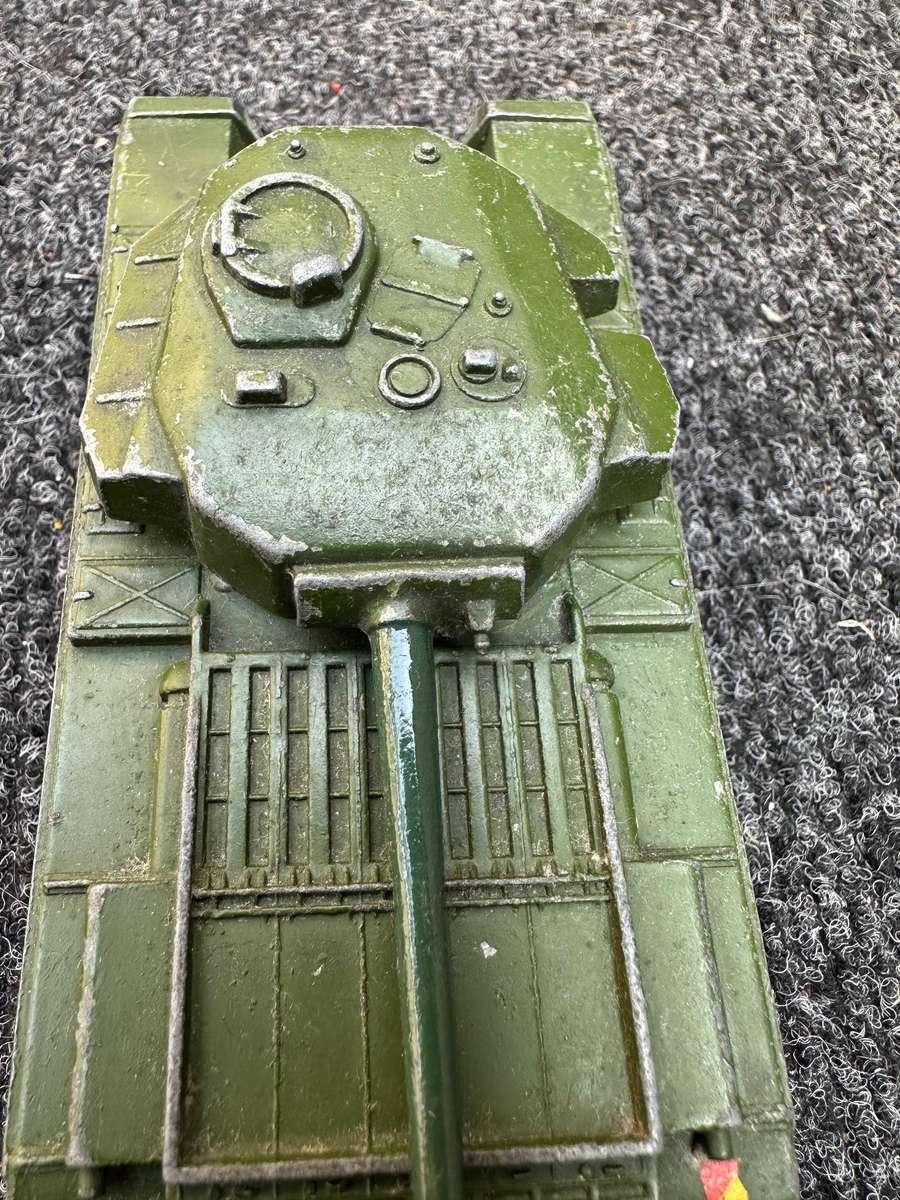 DINKY TOYS