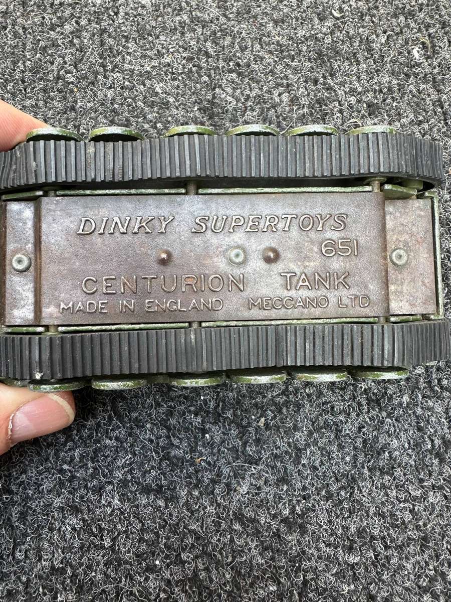 DINKY TOYS