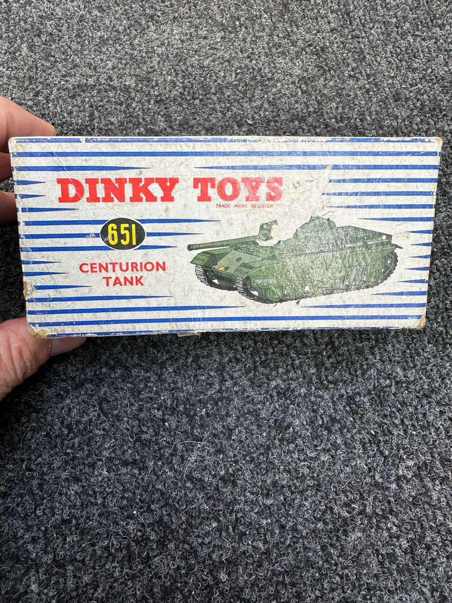DINKY TOYS