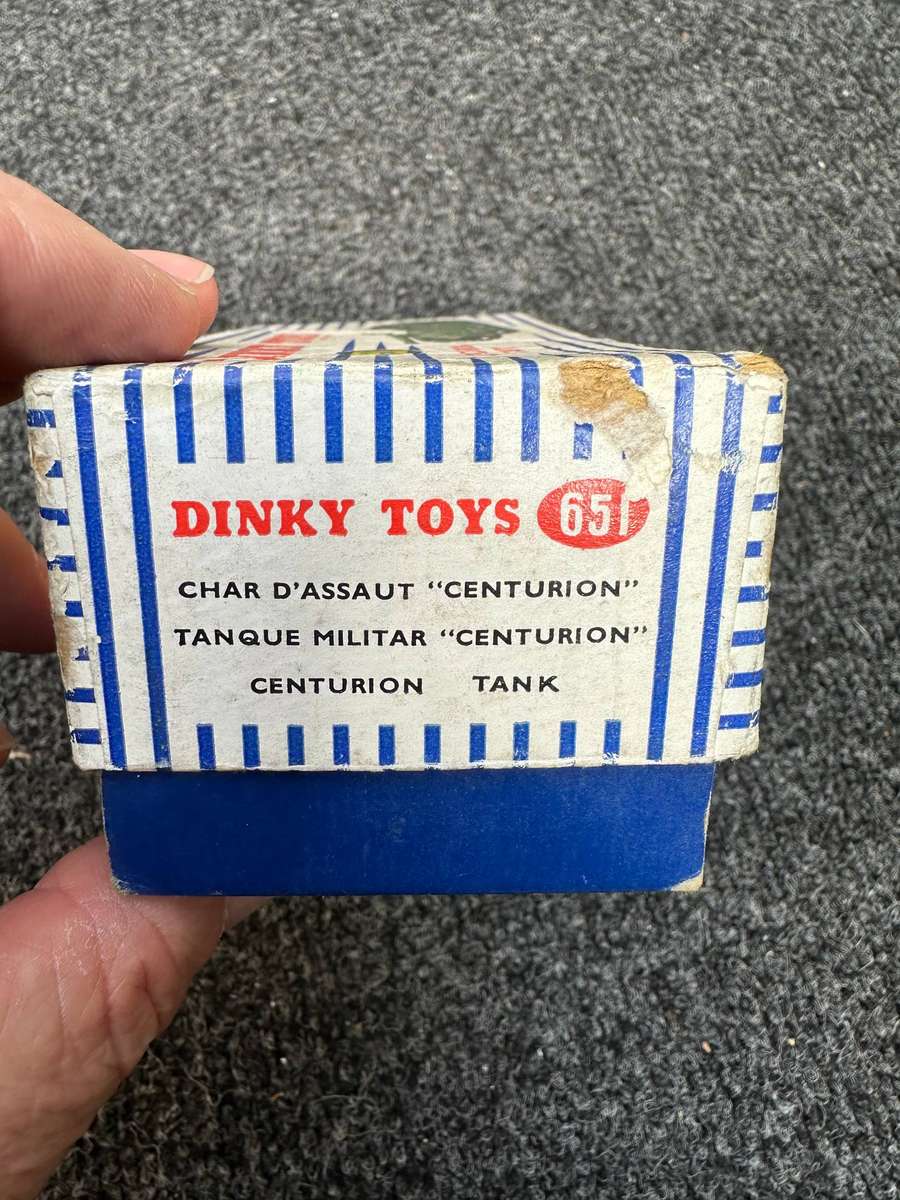 DINKY TOYS