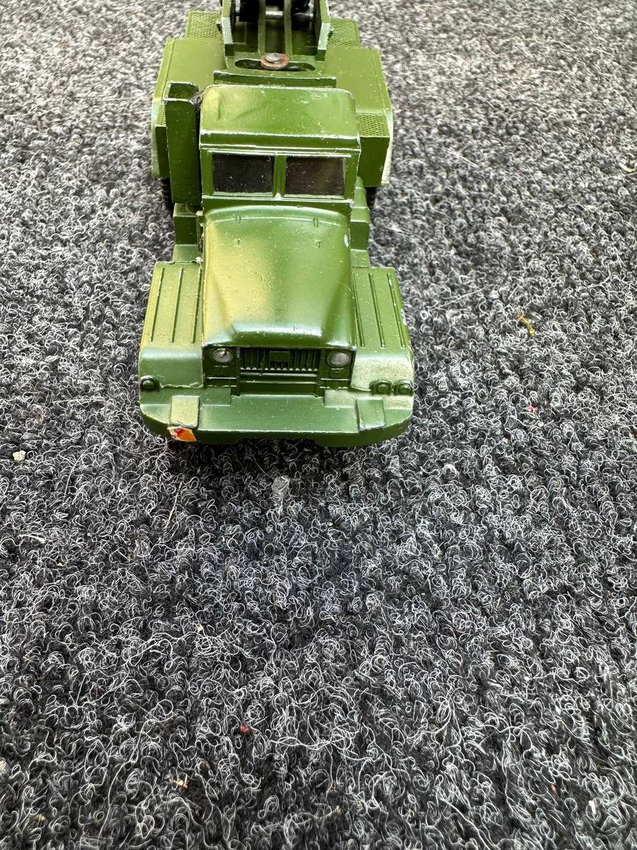 DINKY TOYS
