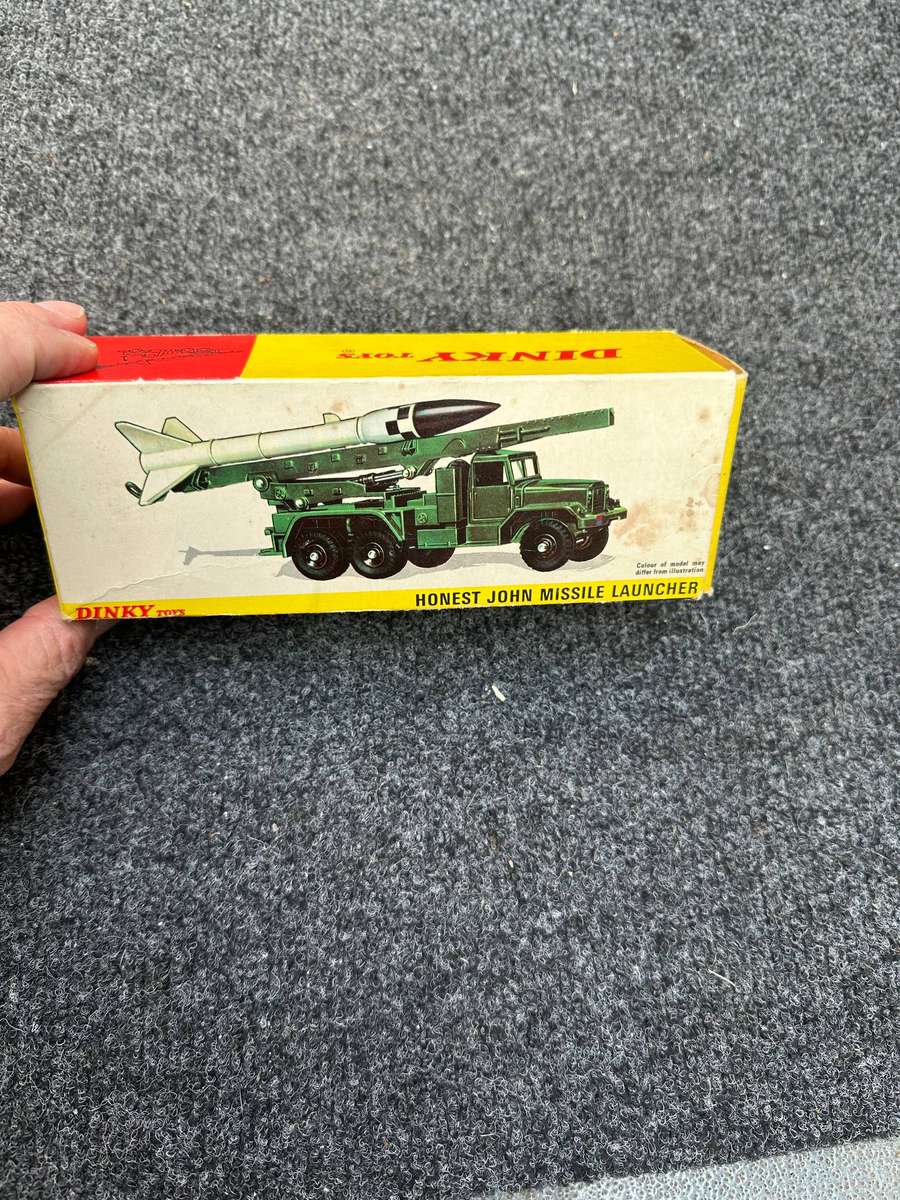 DINKY TOYS