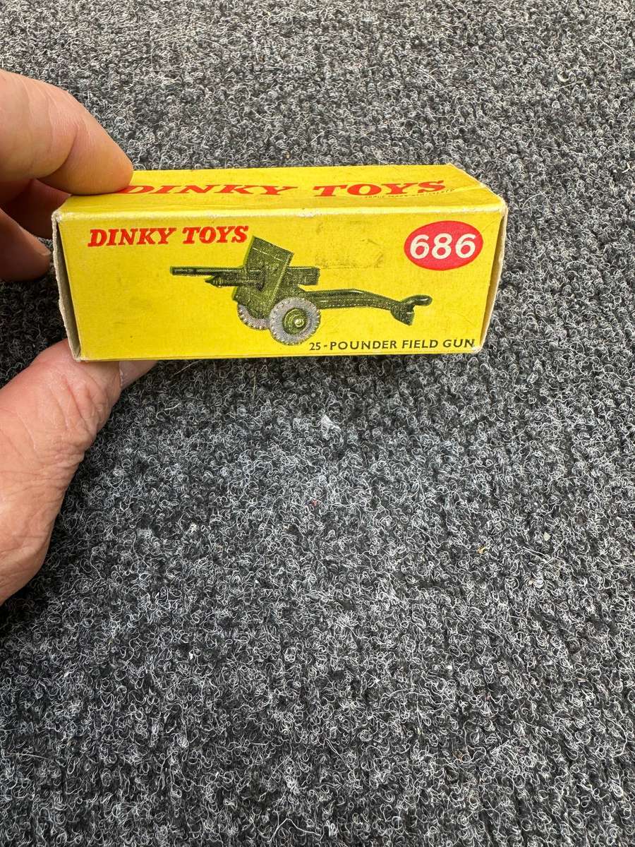 DINKY TOYS