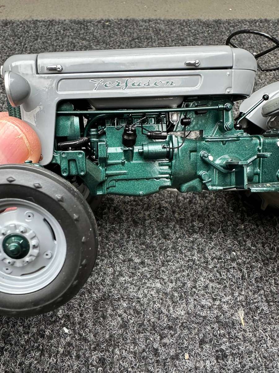 DINKY TOYS