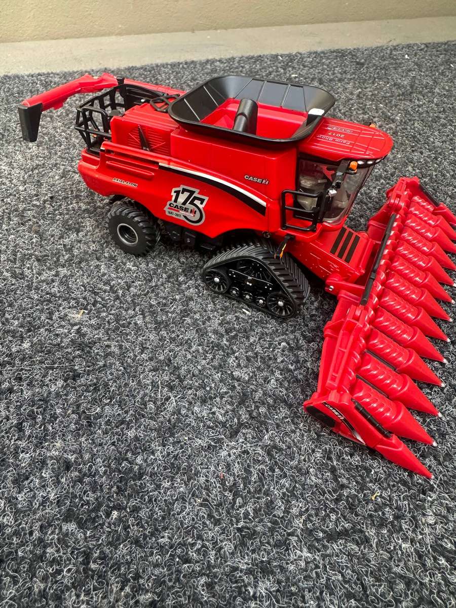 DINKY TOYS