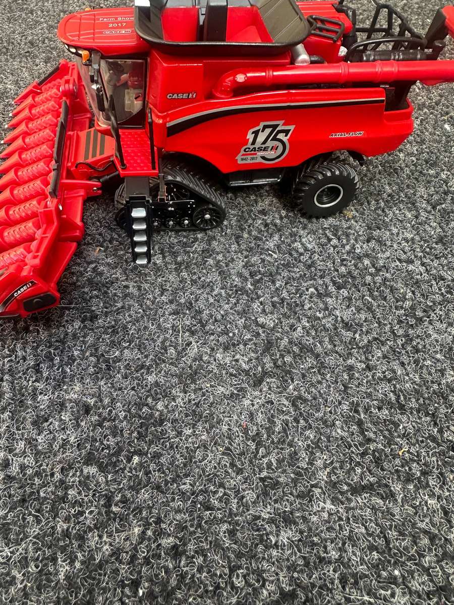 DINKY TOYS