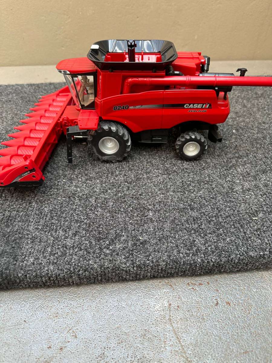 DINKY TOYS