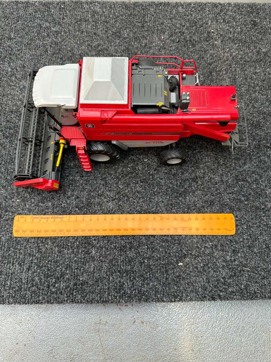 DINKY TOYS