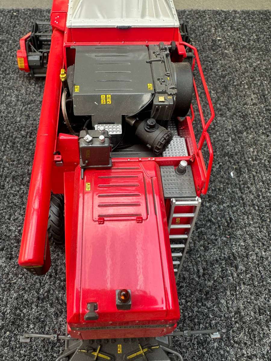 DINKY TOYS
