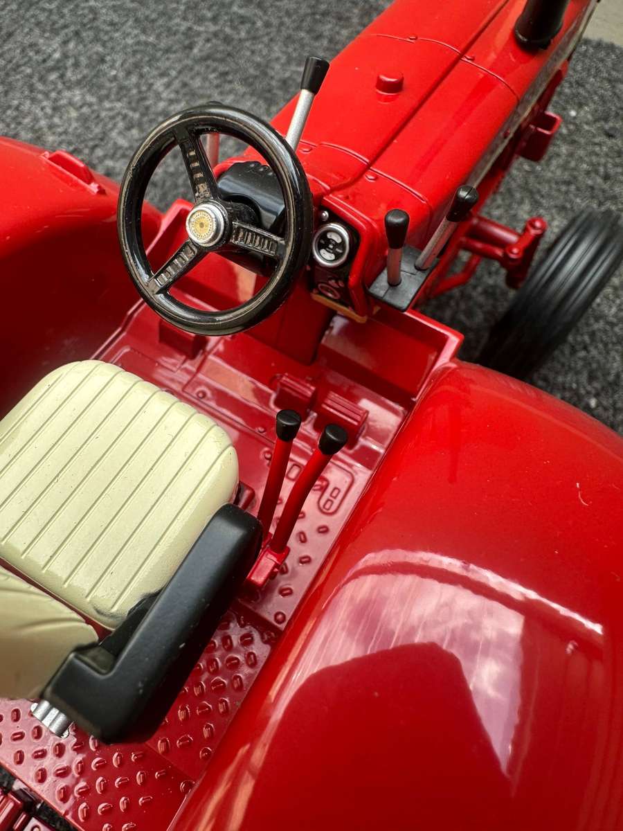 DINKY TOYS