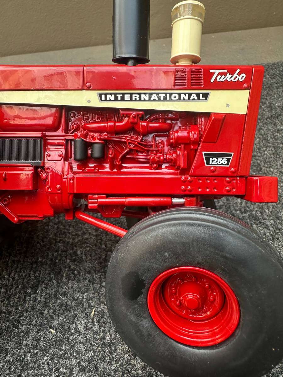 DINKY TOYS