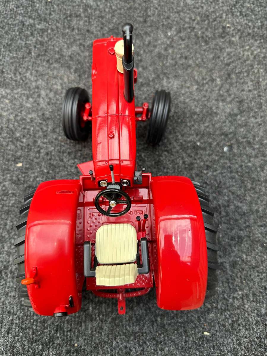 DINKY TOYS