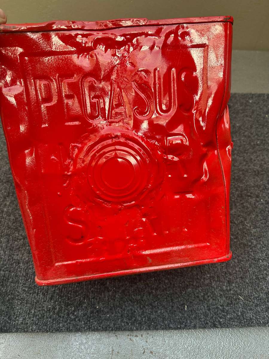 PEGASUS PETROL CAN