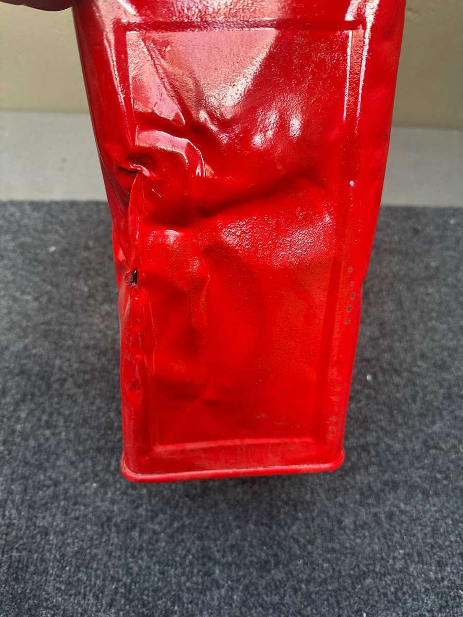 PEGASUS PETROL CAN