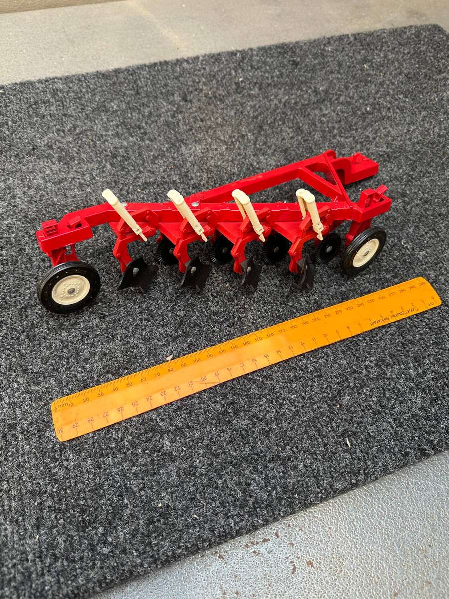 DINKY TOYS