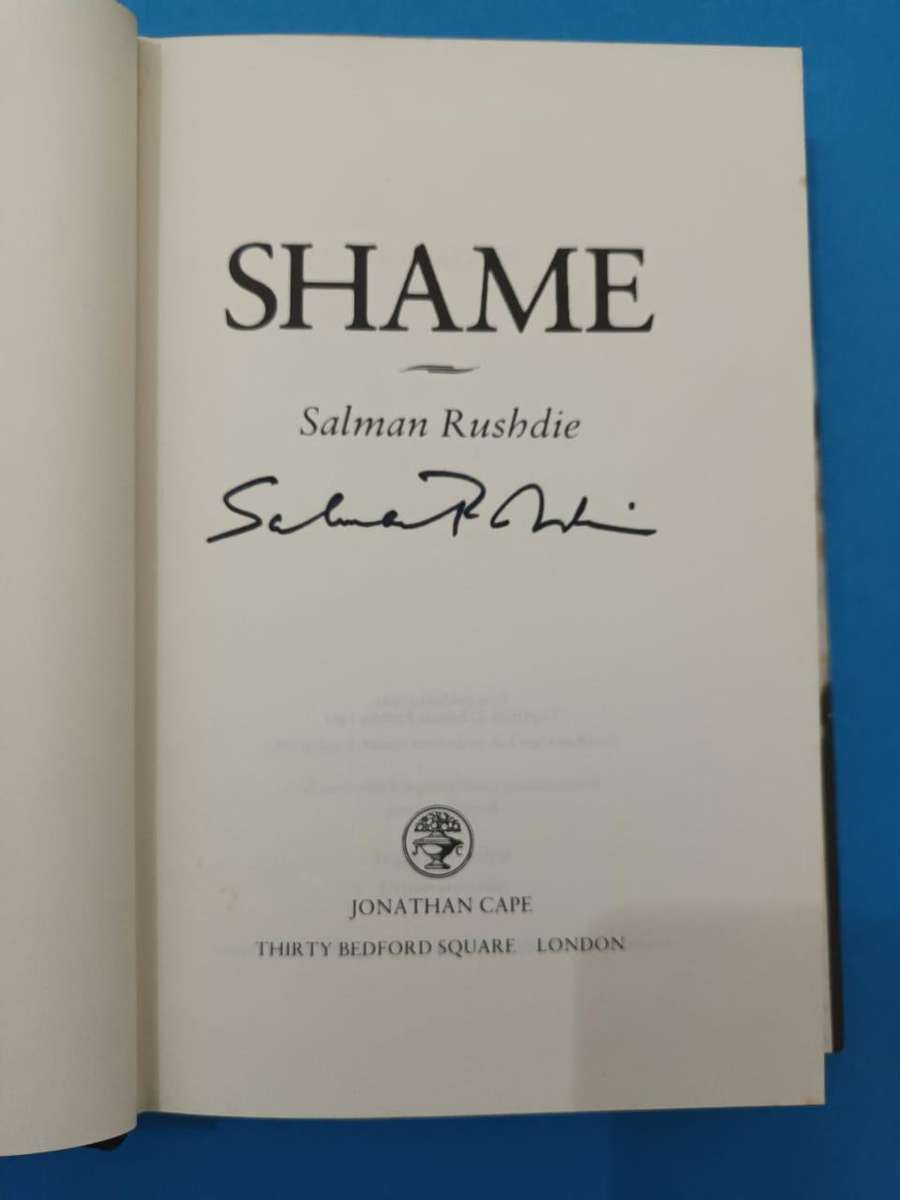 Salman Rushdie, Shame, 1st UK edition, signed!!!
