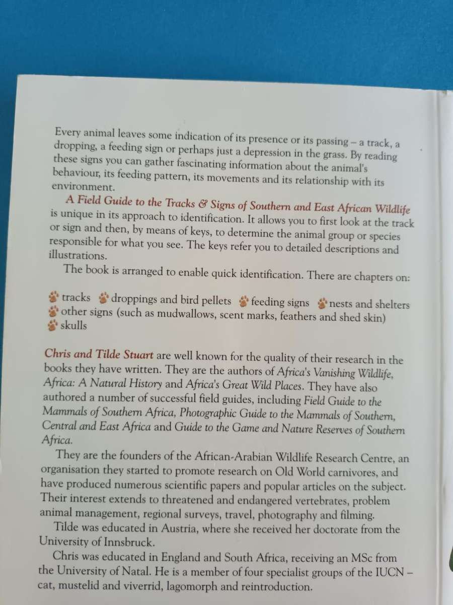 A Field Guide to the Tracks & Signs of Southern and East African Wildlife