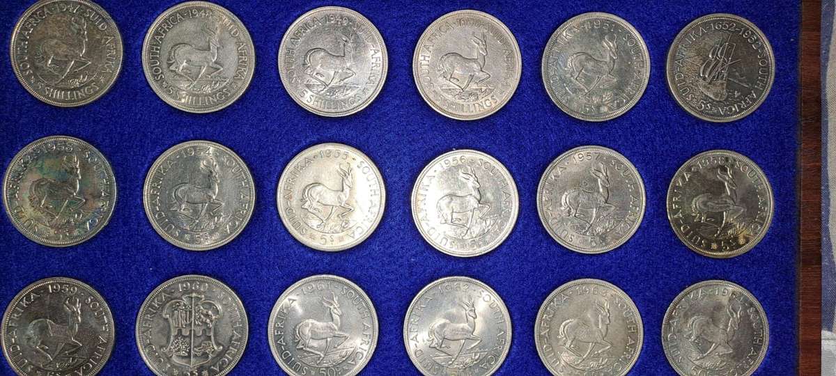 Crowns of South Afica 1947-1964 - (18 COINS - FULL SET)