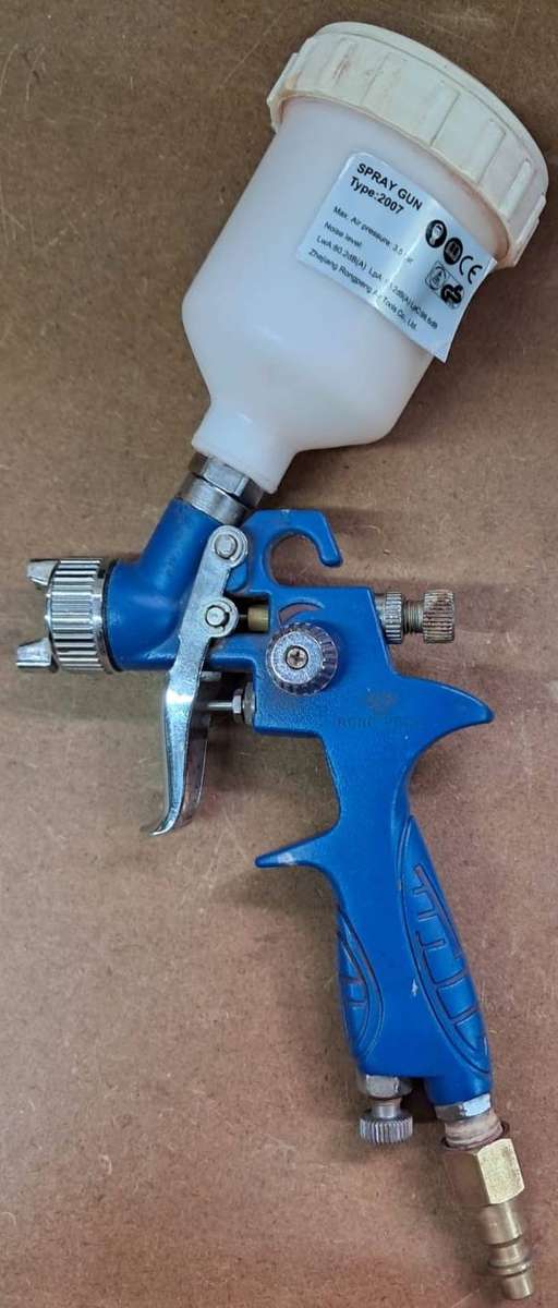 Spray guns and other air tools