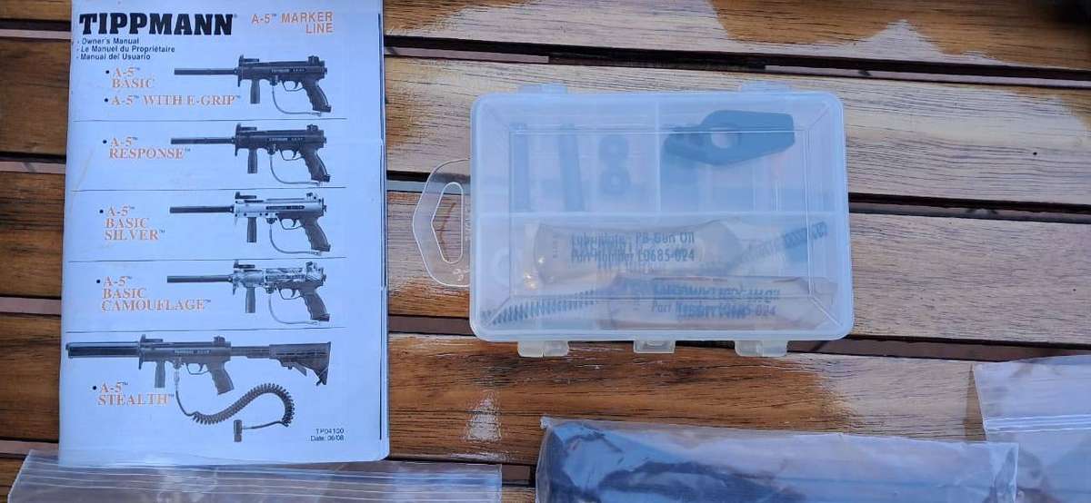 Tippmann A-5 STEALTH .68 Calibre Semi-Automatic (open bolt blow-back)