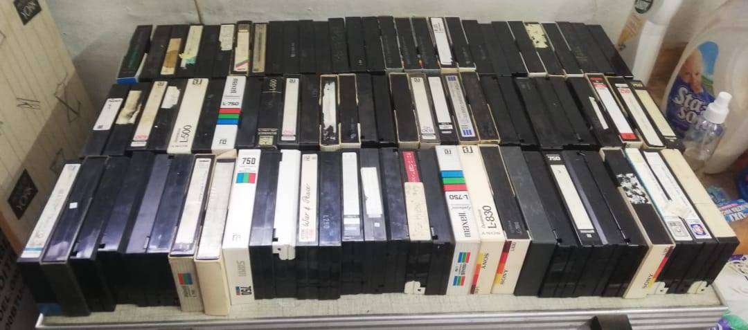 Videotape Betamax quantity +/- 90