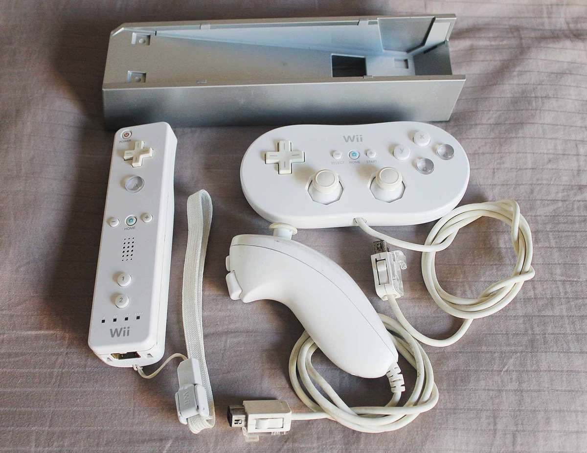 Nintendo Wii Controllers Bundle