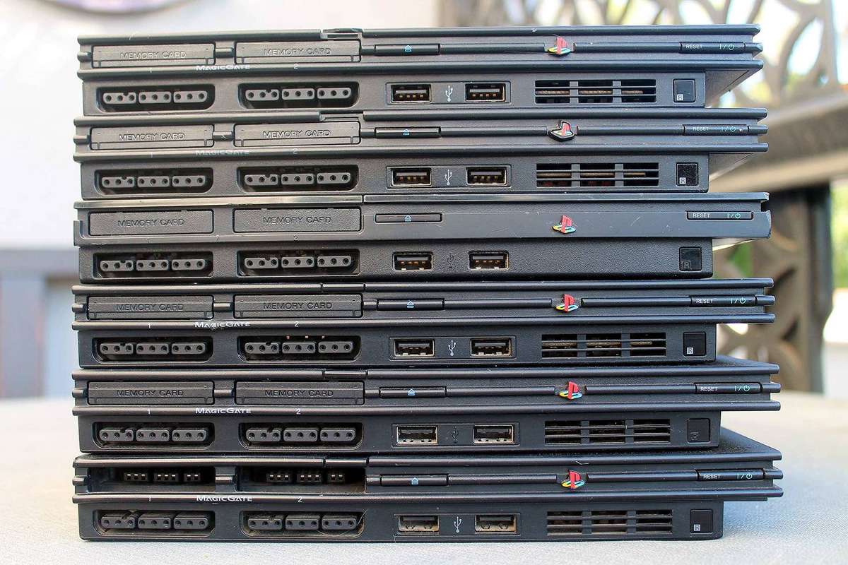 PlayStation 2 consoles (faulty)