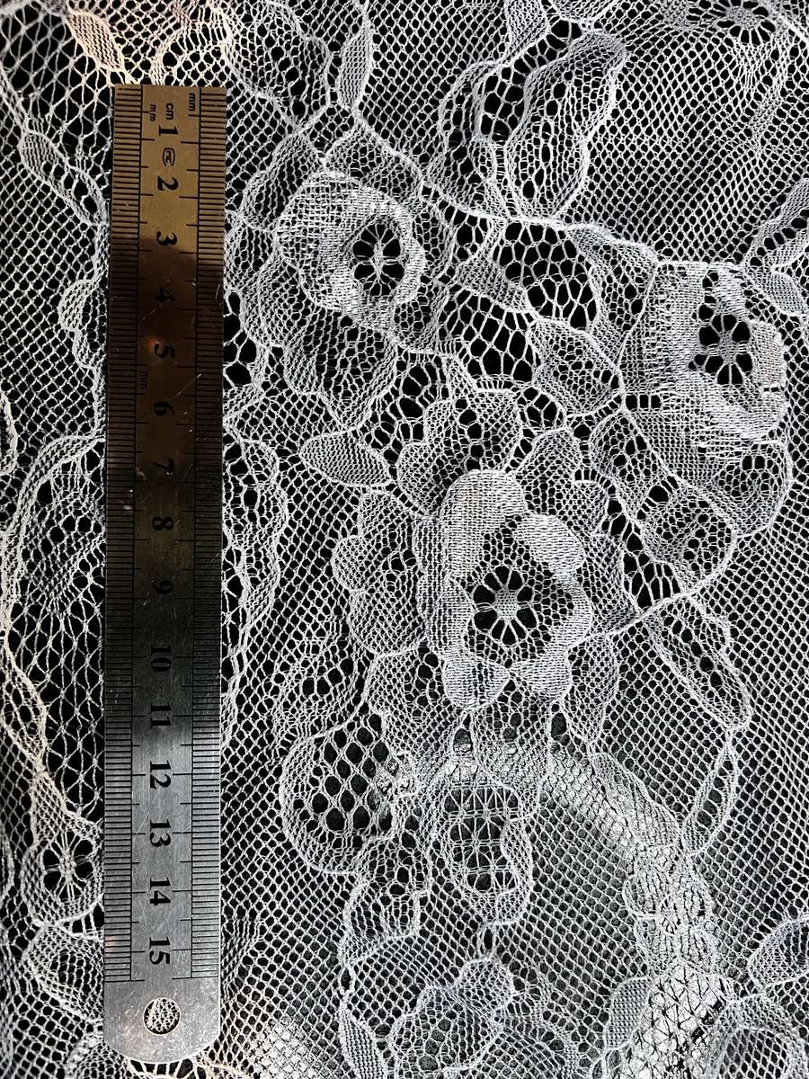 Various lace fabrics