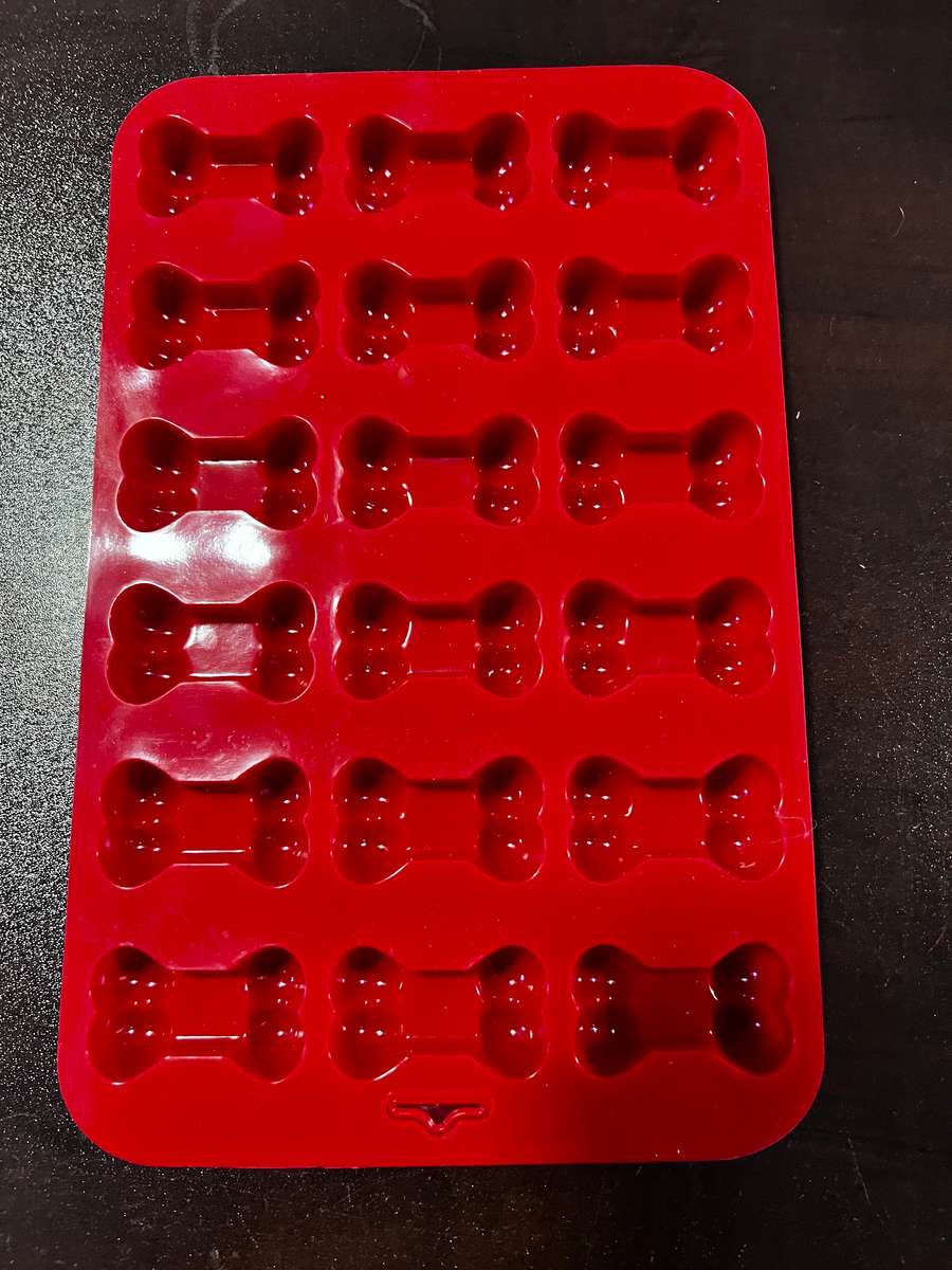 silicone soap moulds  (paws and doggy treats)