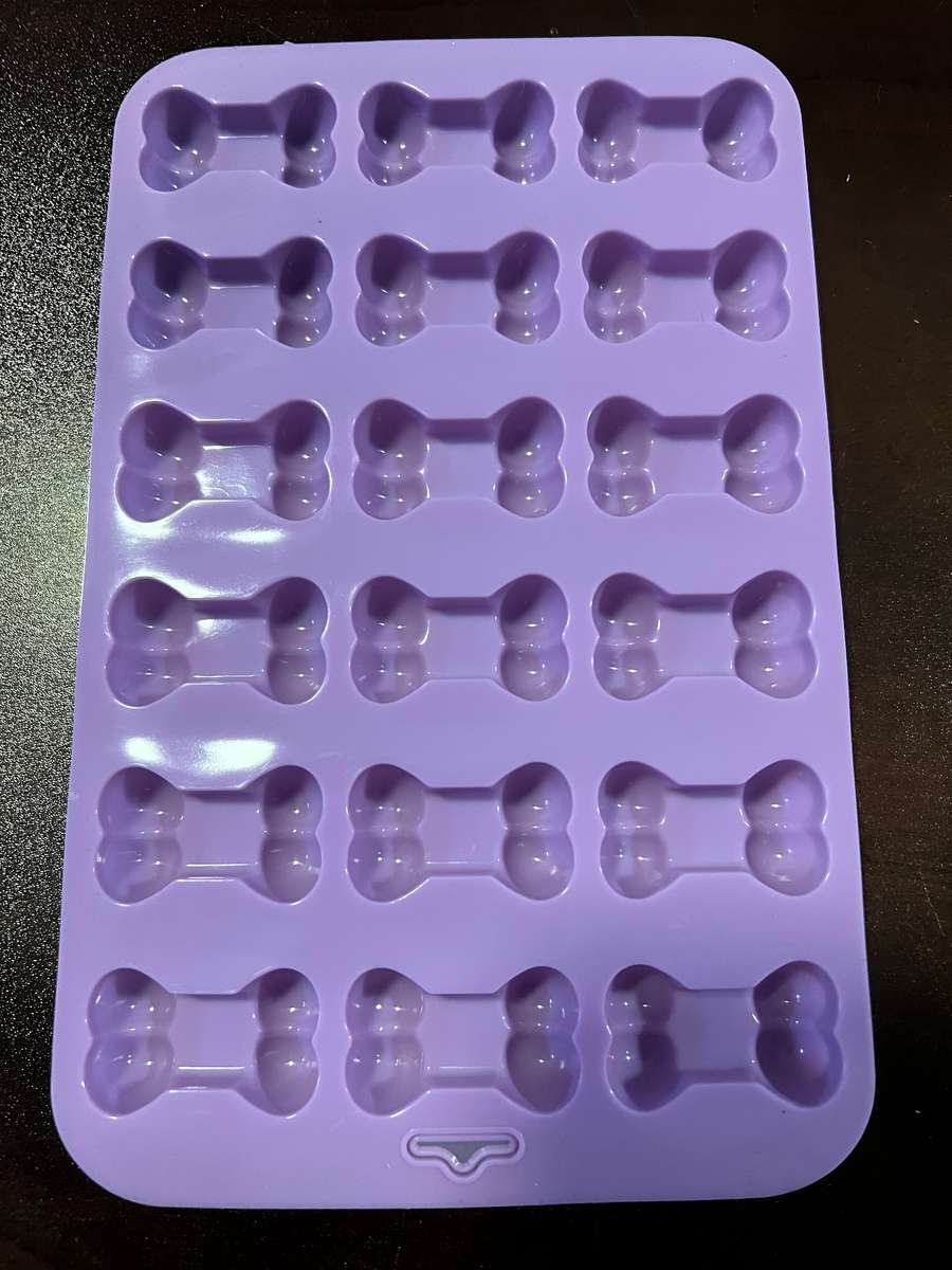silicone soap moulds  (paws and doggy treats)