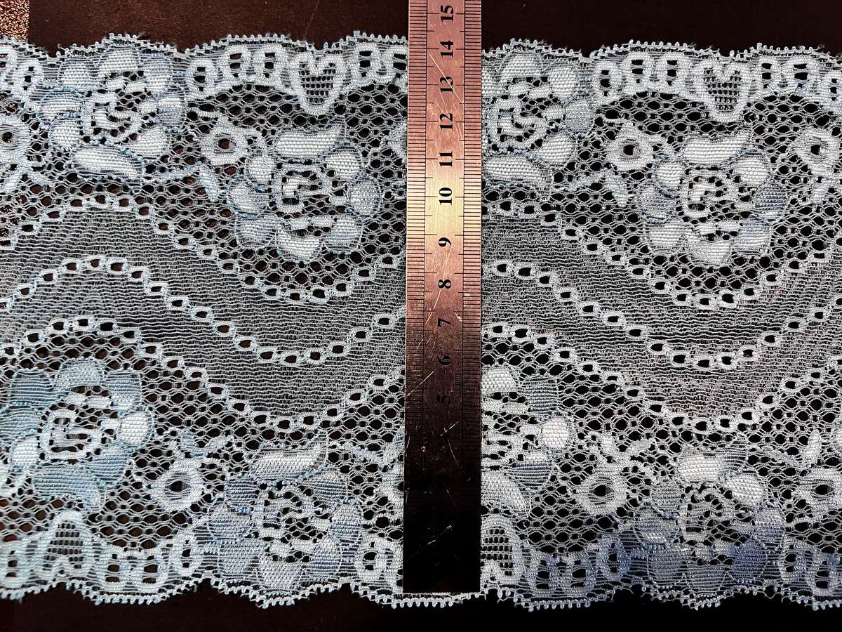 Assorted stretch lace / trim