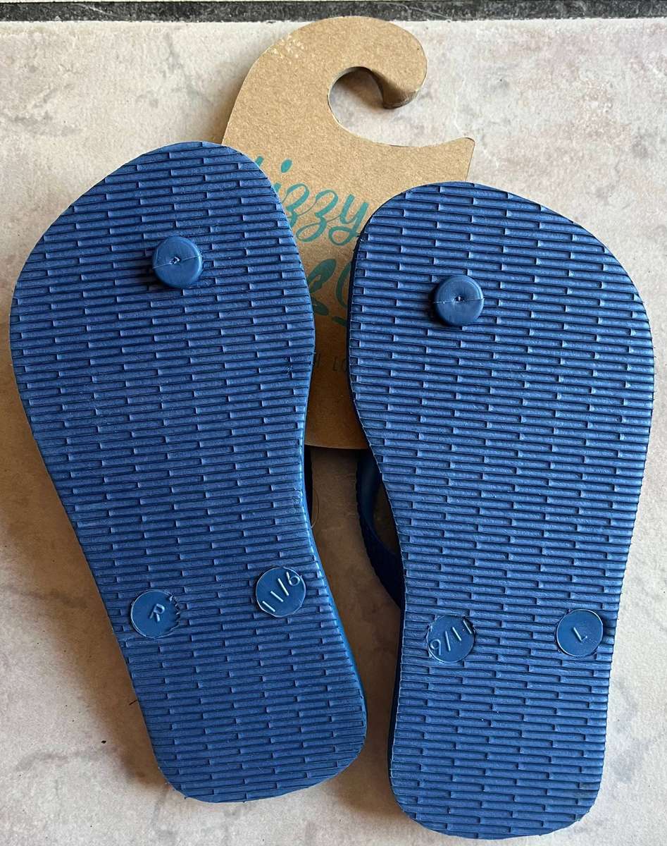 Toddler Lizzard Flip Flops  Size 10