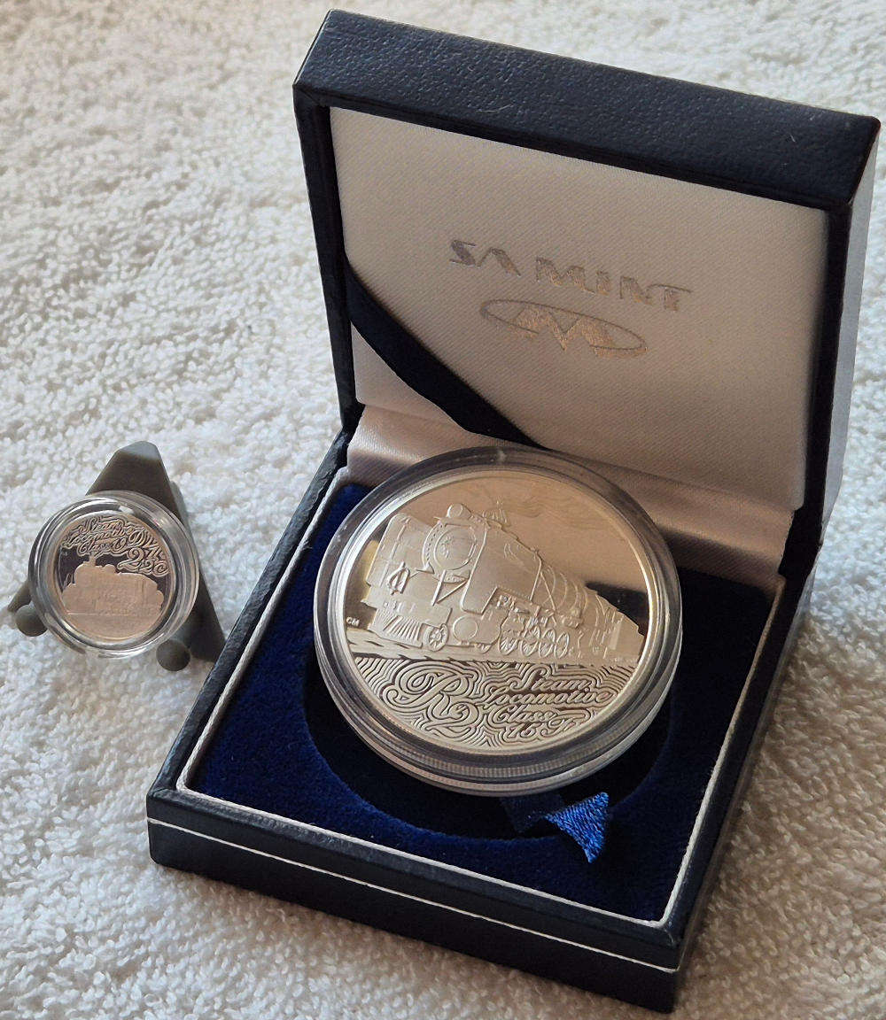 2015 South African 1oz Proof R2 coin - Steam Locomotive Class 19D & 2½ Tickey combo