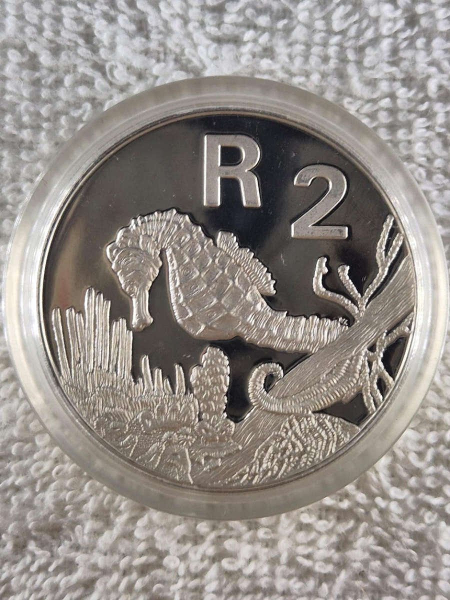 1997 Knysna Seahorse 1oz Silver Proof R2 coin