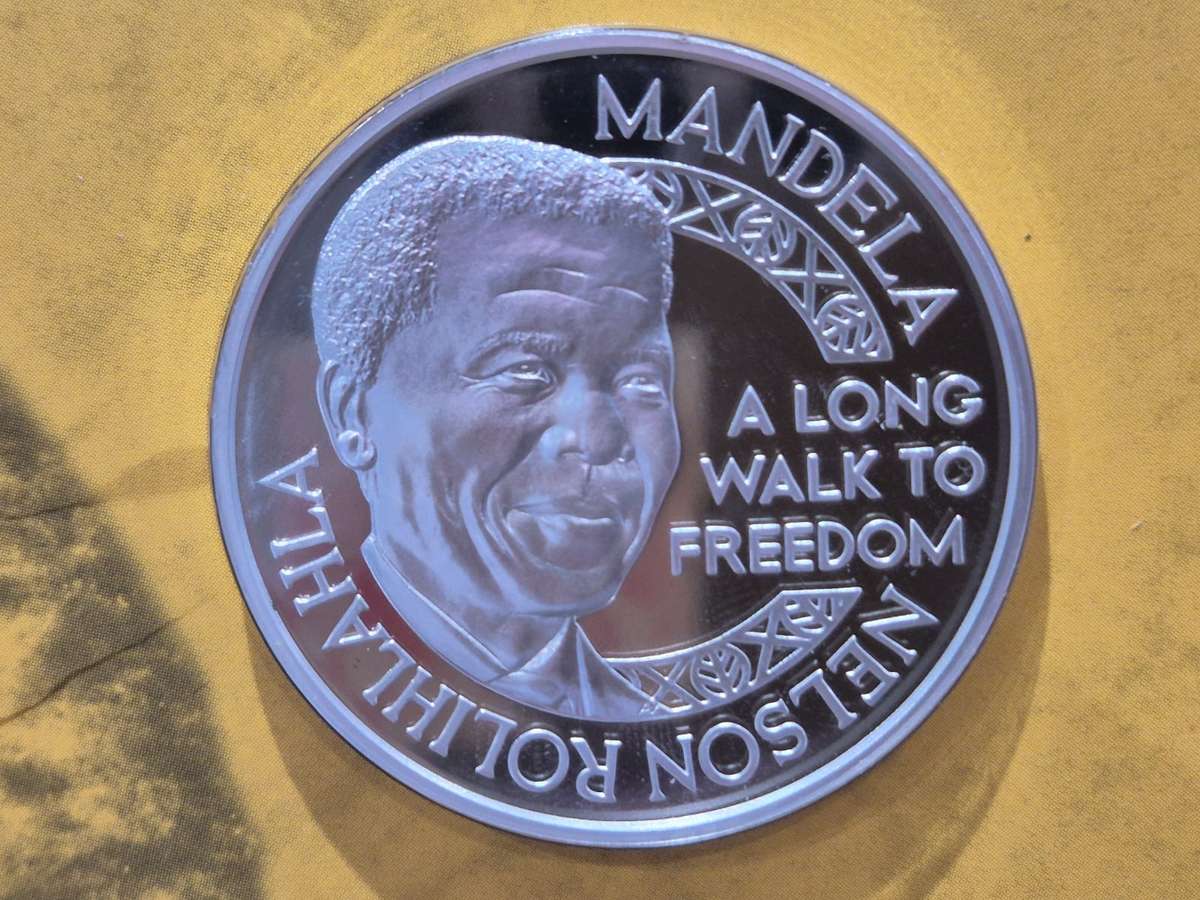 1oz Sterling Silver 1993 (1993 - 2001) Nelson Mandela Mint of Norway Commemorative Medallion