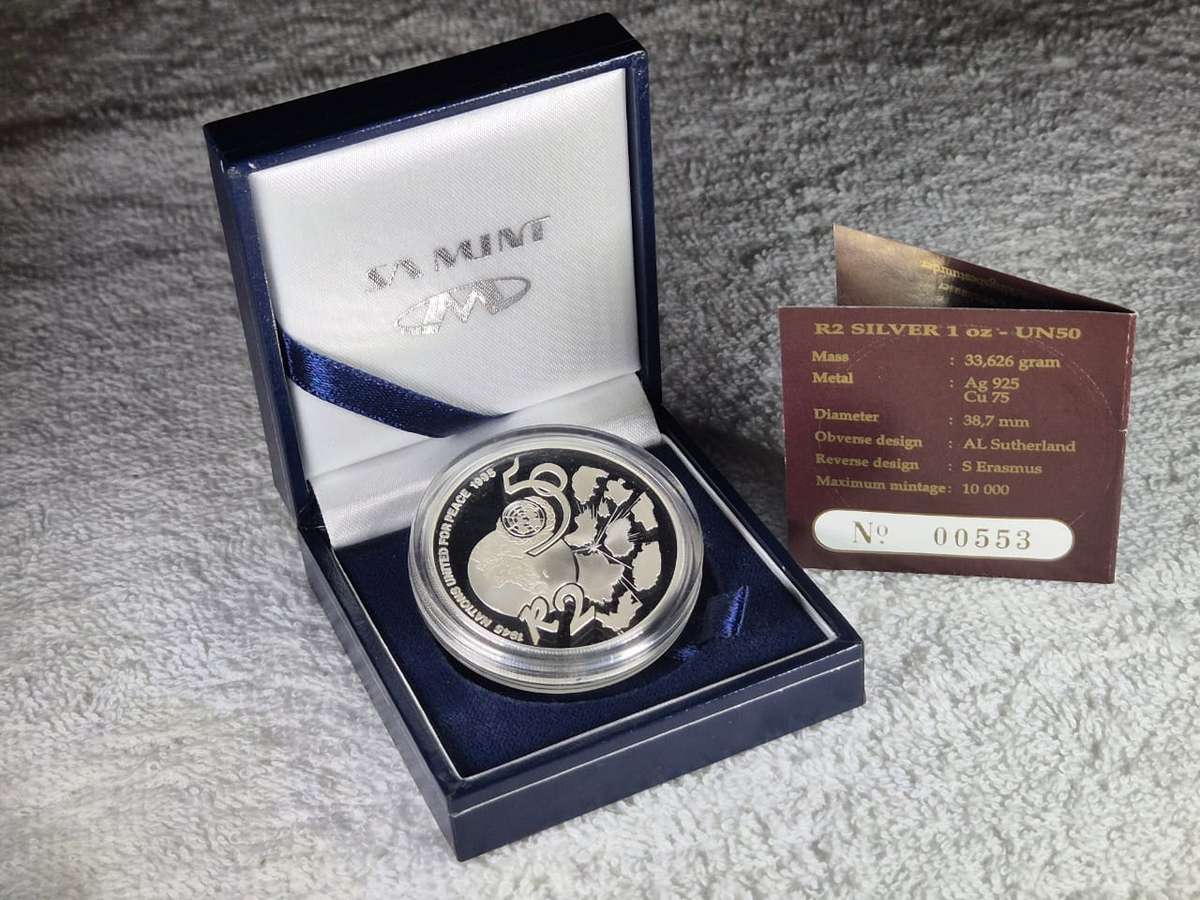 1995 Silver 1oz Nations United for Peace R2 Proof coin